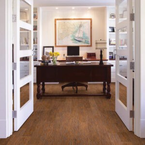 Laminate flooring in home office | Yates Flooring