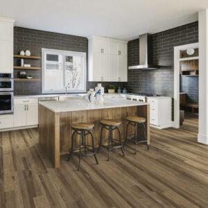Laminate flooring in kitchen | Yates Flooring